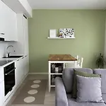 - Comfort, Connectivity, Convenience アパート エスポー